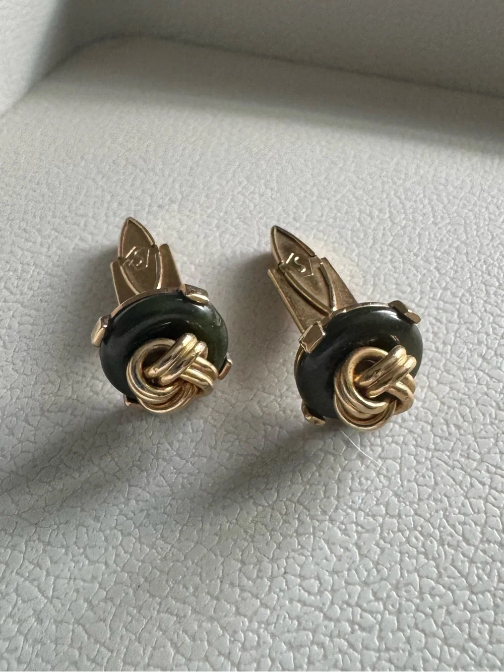 Vintage Swank Gold Knot Jade Cufflinks